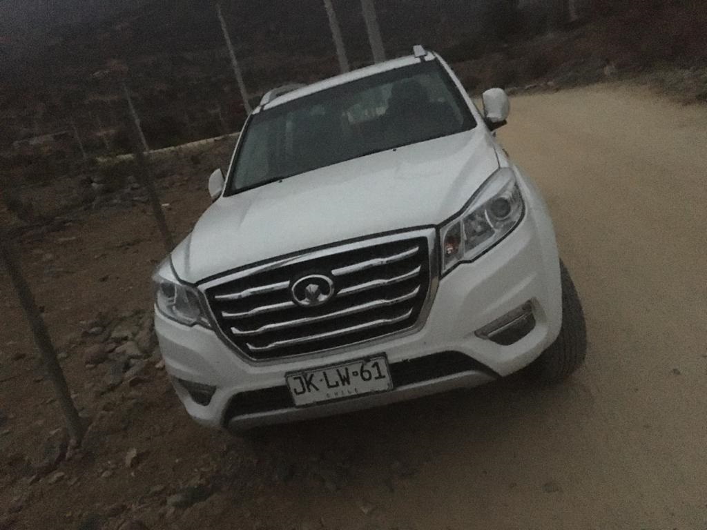auto abandonado por delincuentes